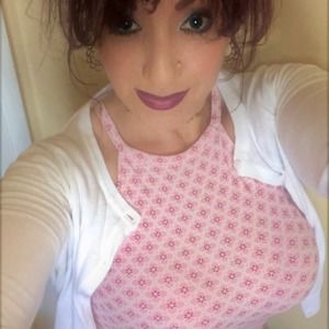 Meet your Posher, Stella